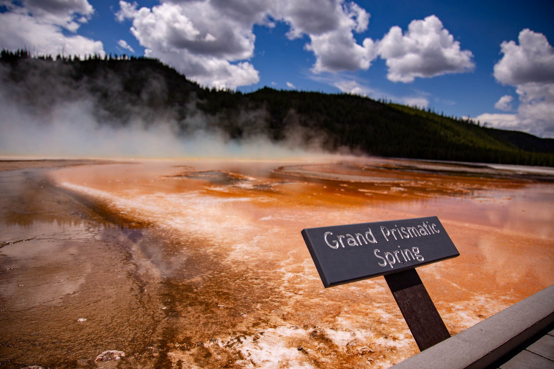 Grand prismatic outlet spring hike