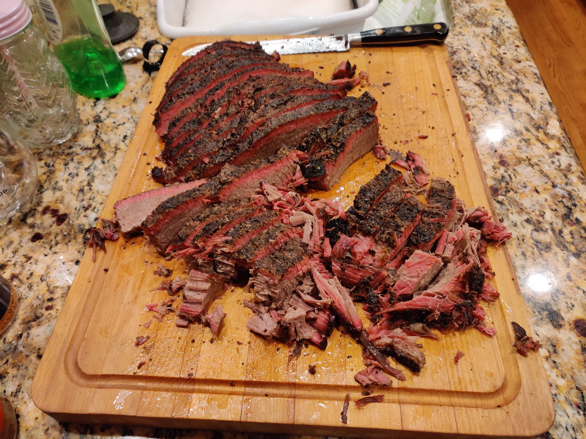 2nd brisket, first time with butchers paper! : r/smoking